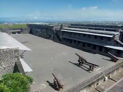 Fort Adelaide / La Citadelle