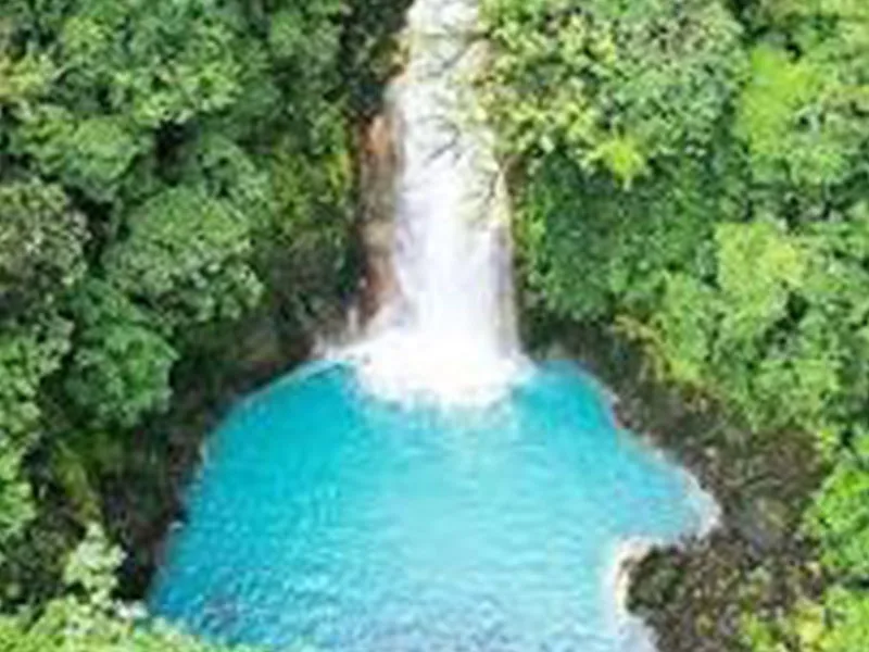 Eau Bleu Waterfall « Cascade Rama »