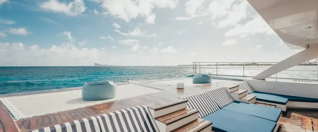 Groove boat – Catamaran 120 places