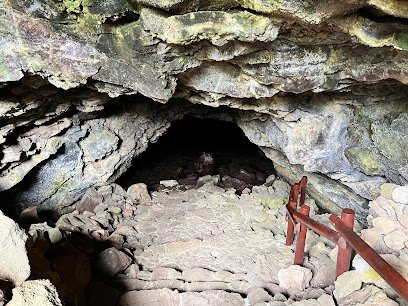 Cave Madame — La grotte des lavandières